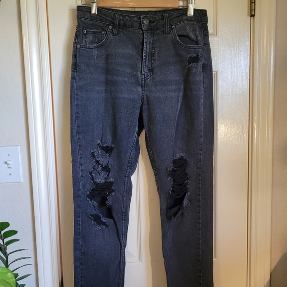 Straight Leg Jeans - Picture 2 of 3
